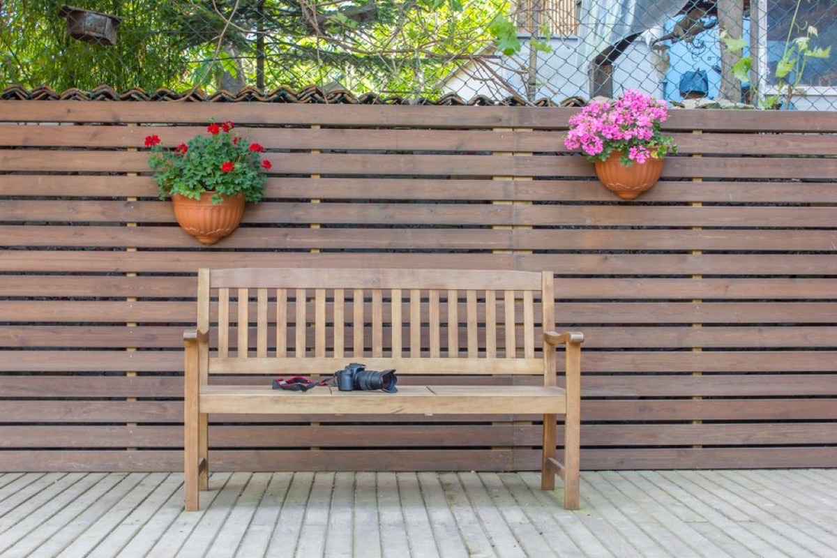 Brise-vue terrasse : solutions naturelles ou artificielles