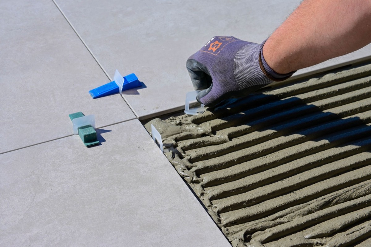 Carrelage grand format : pour quels usages, à quel prix ?