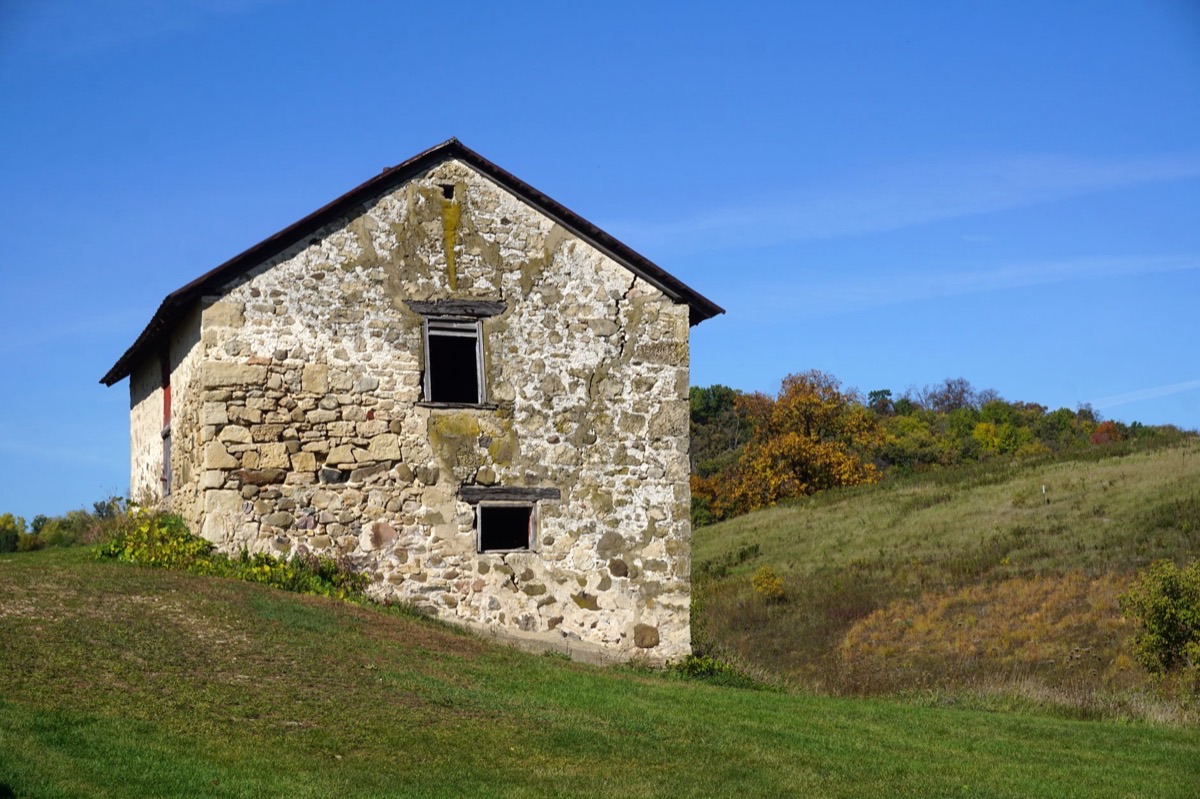 Réhabiliter une grange en habitation : démarches et budget